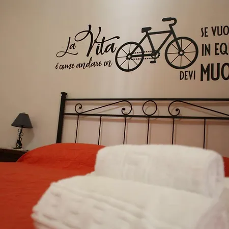 Via Indipendenza * Gaeta